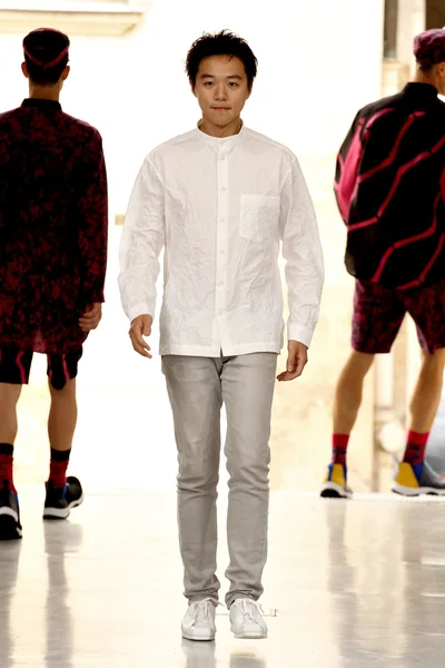 Look 36